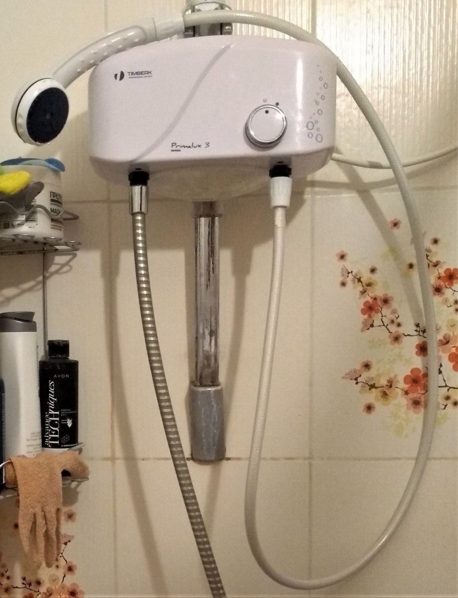 Водонагреватель проточный Timberk WHEL-6 OSC