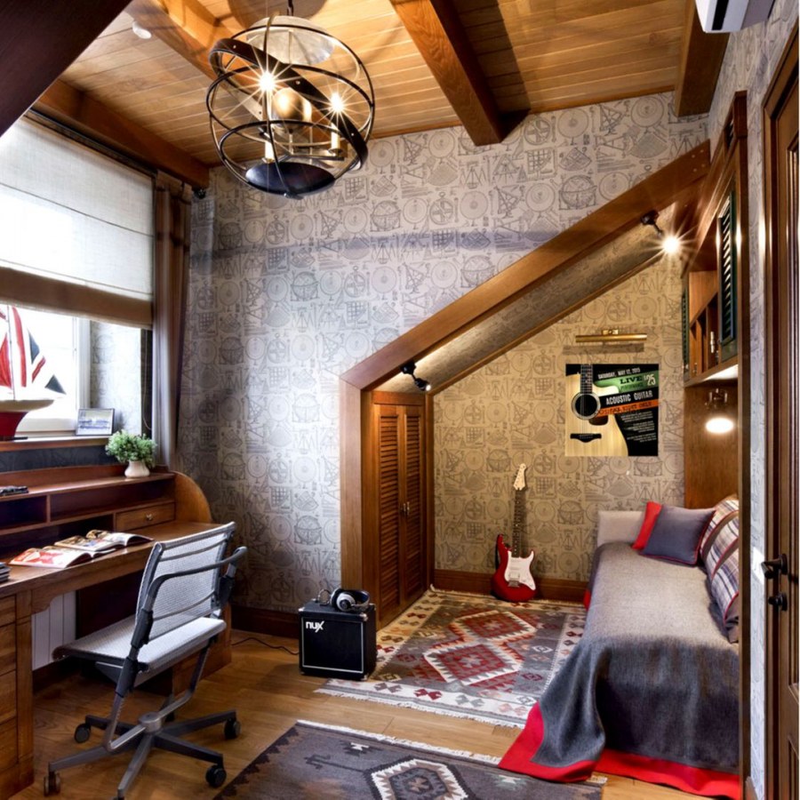 Спальня кабинет на мансарде