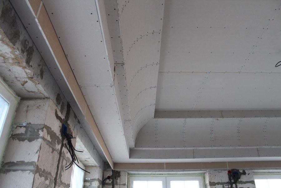 Монтаж гипсокартонного потолка