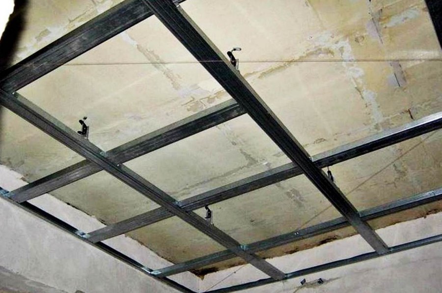 Подвесной потолок ГКЛ каркас