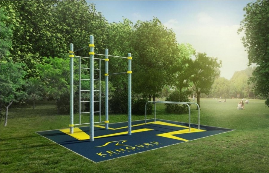 Спортивная площадка во дворе дома