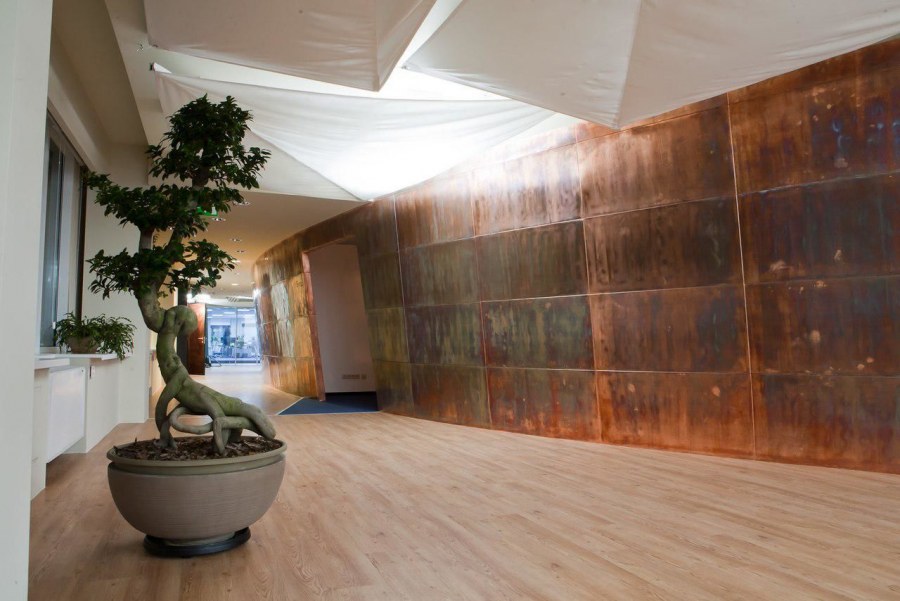 Медные панели для интерьера