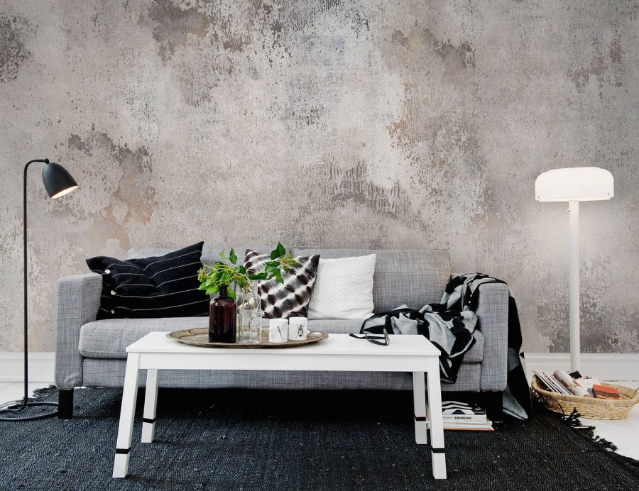 Крашеные бетонные стены в интерьере