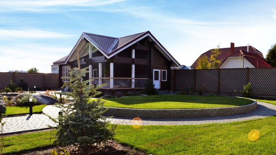 Красивый участок