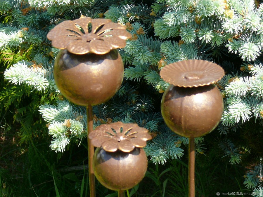 Садовые украшения из металла