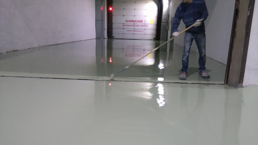 Наливной пол сохнет неравномерно