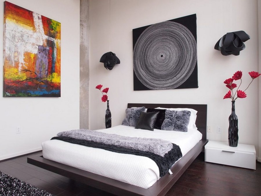 Стильные постеры в спальню