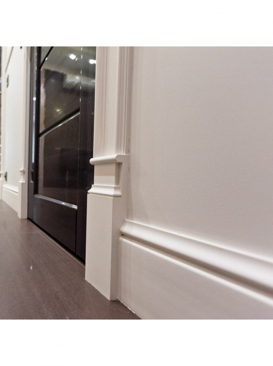 Плинтус Orac Decor sx118 Contour