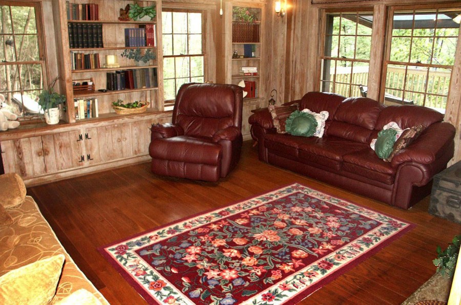 Отель в деревенском стиле