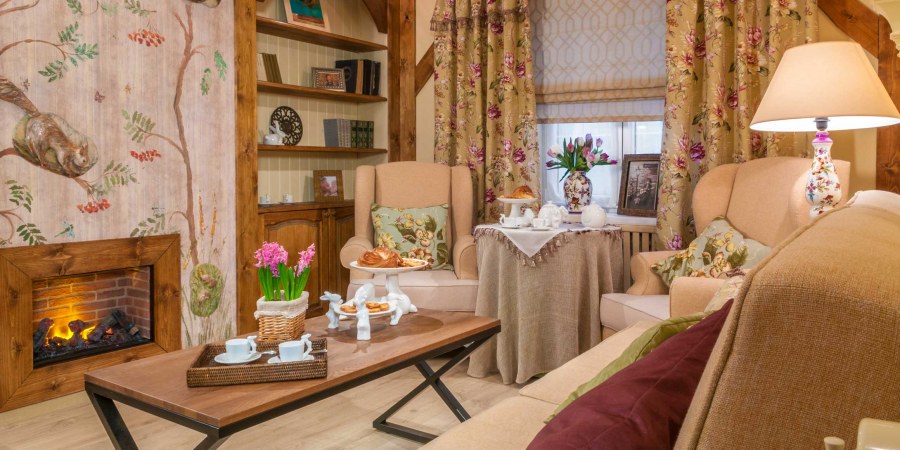 Дом в стиле Кантри с балконом