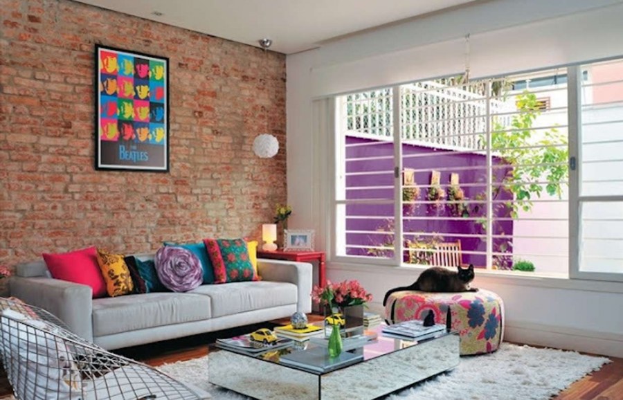 Яркие стены в интерьере