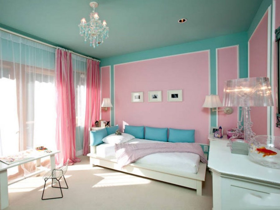 Голубой и розовый в интерьере