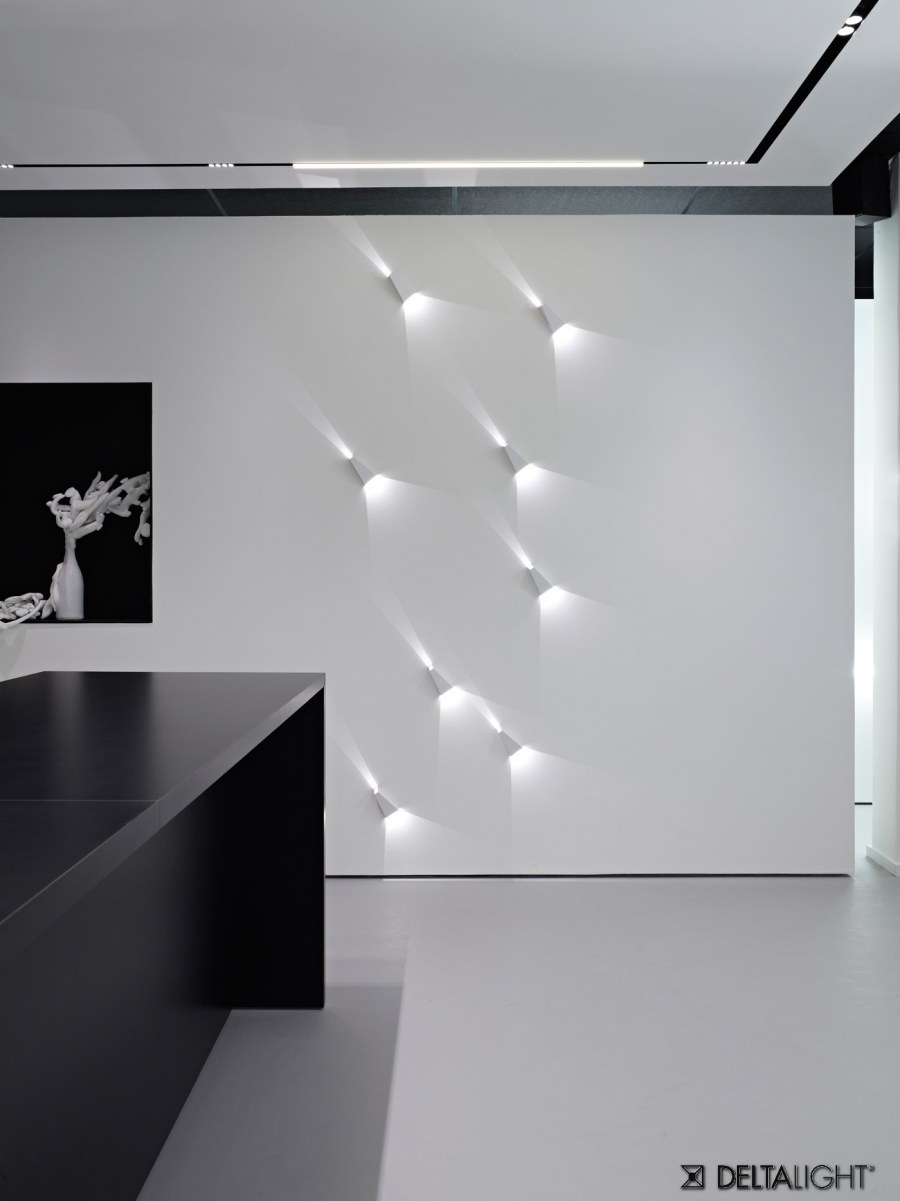 Crystal Lux - CLT 225w WH