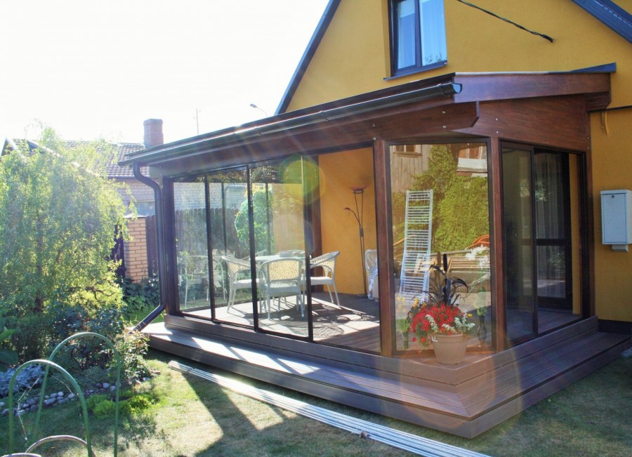 Стеклянная терраса к дому