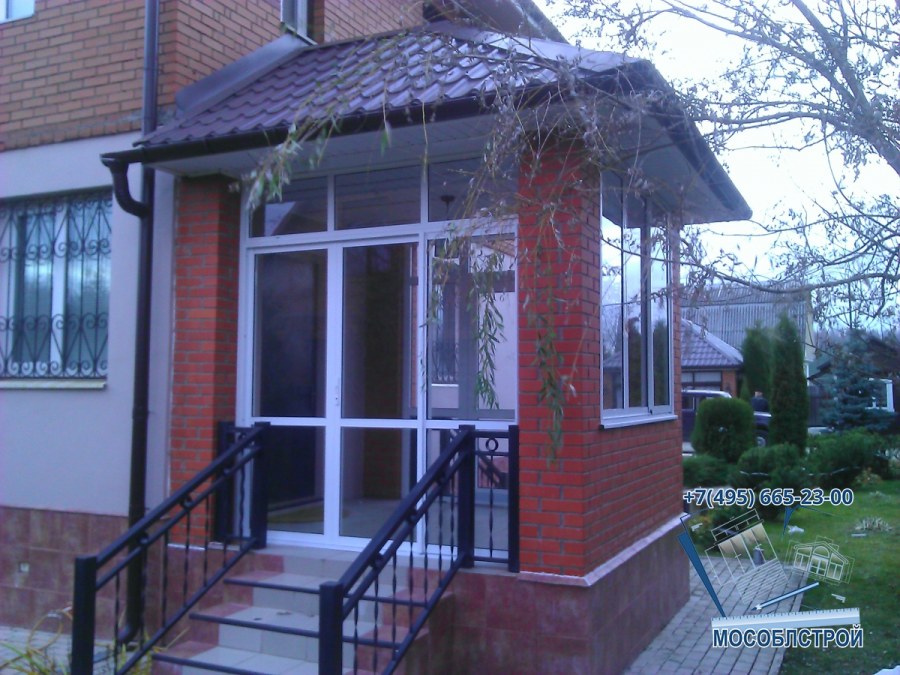 Крыльцо для частного дома