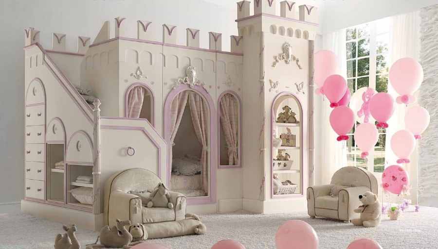 Savio Firmino замок