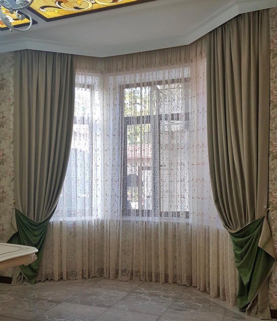 Шторы для эркера из 2 окон