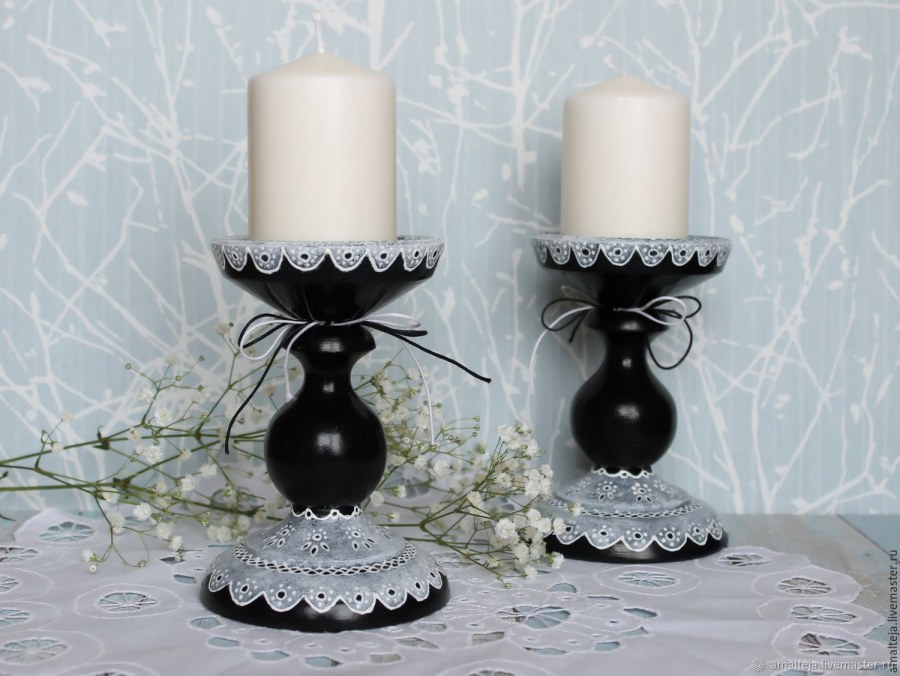 Подсвечник черный