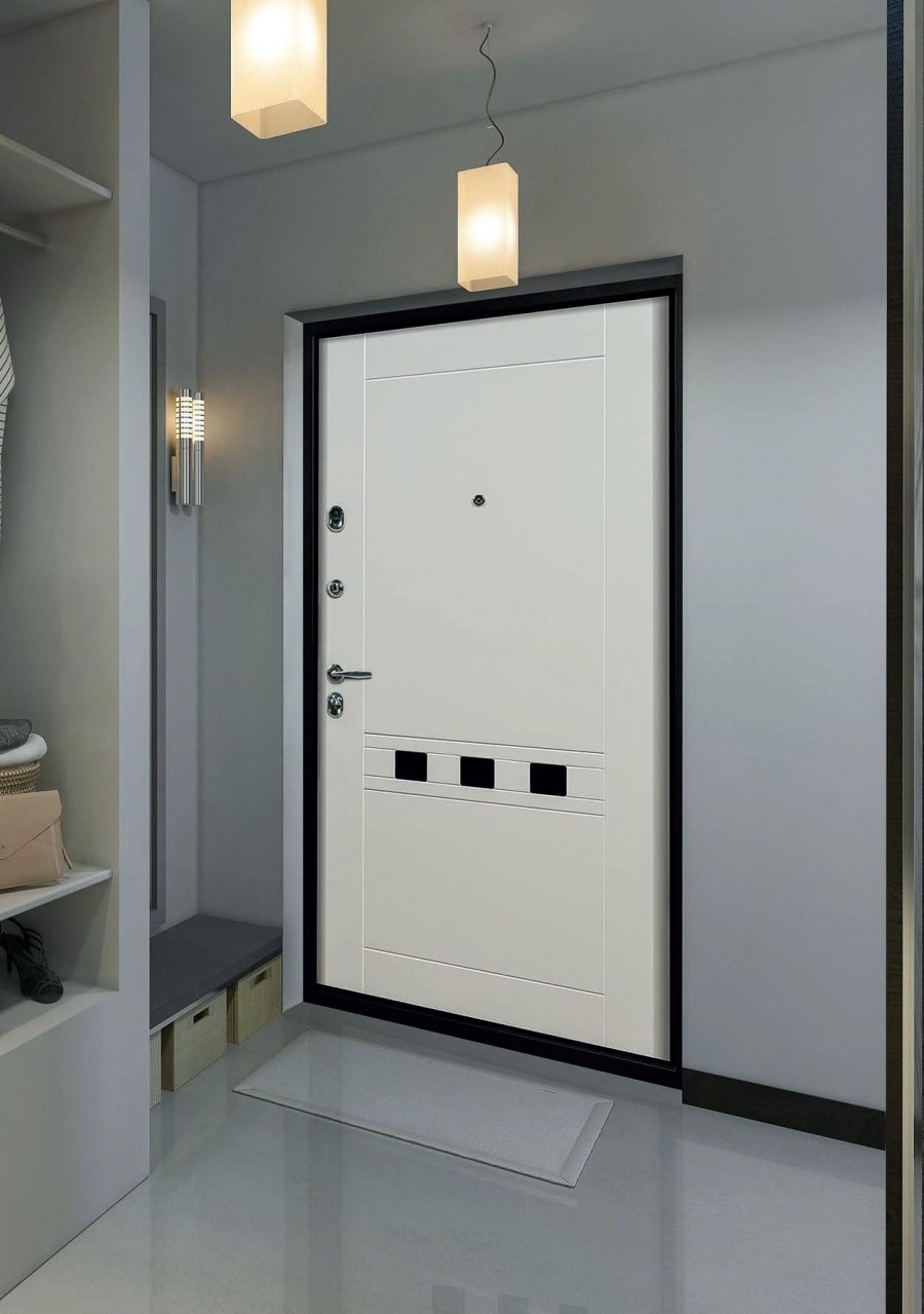 Входные двери в квартиру белые внутри