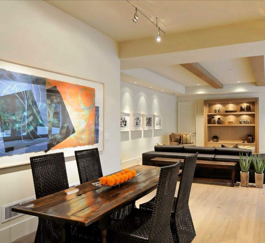 Кухня гостиная в цокольном этаже