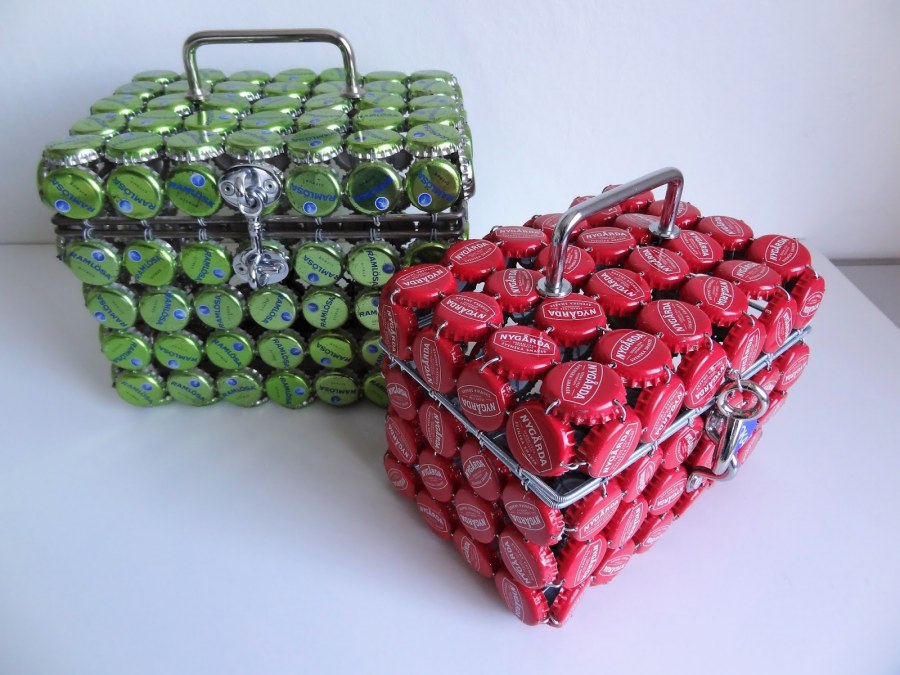 Поделки из подручных материалов