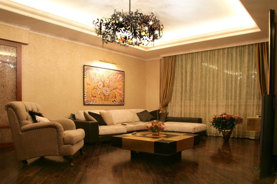 Обои в спальню комбинированные