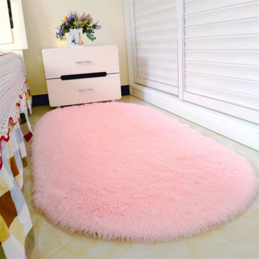 Ковер пушистый в комнате