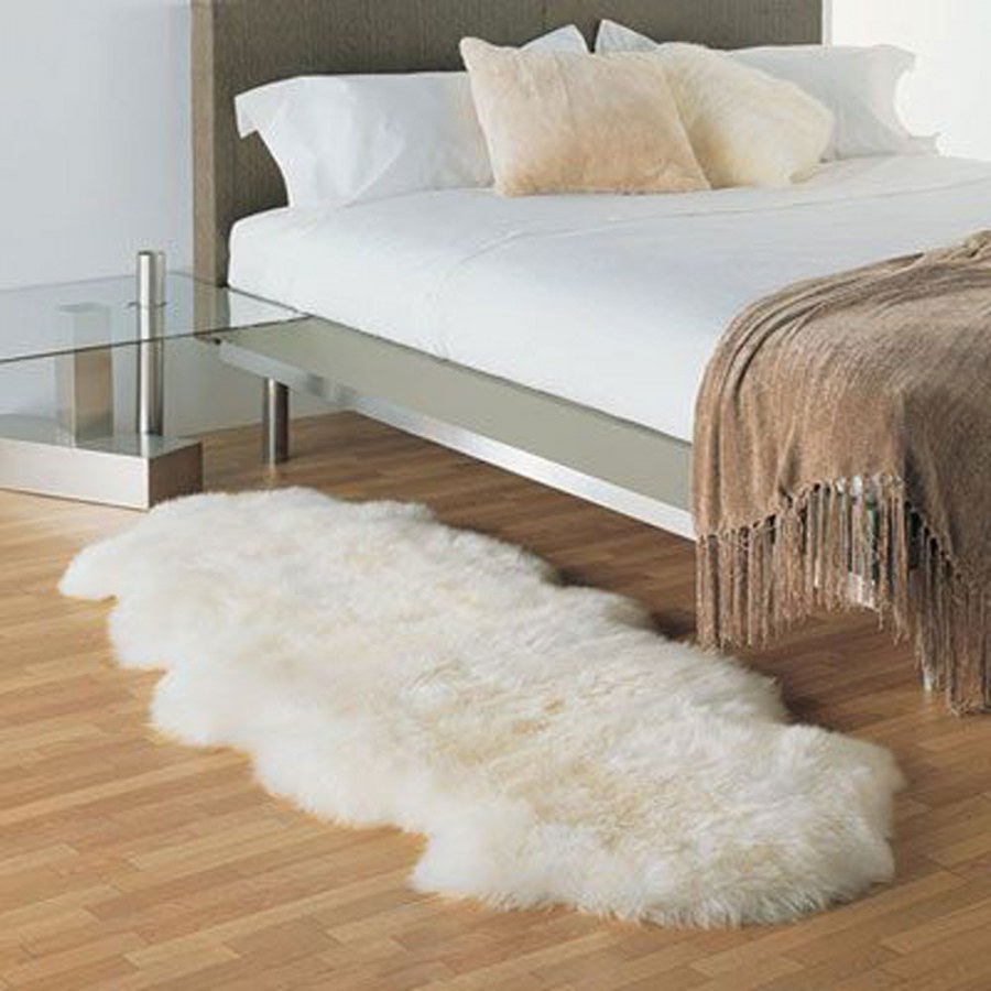 Прикроватные шкурки в спальню