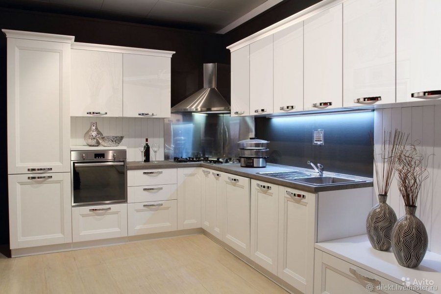 Кухни МДФ эмаль матовая Неоклассика