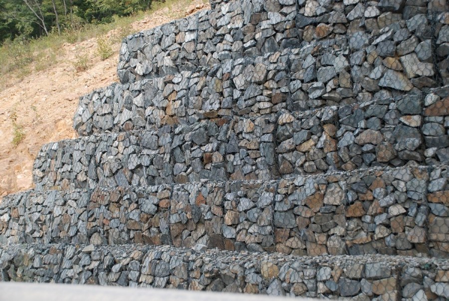 Габион коробчатый ги-к-2х1х1-с80-2,7-ц