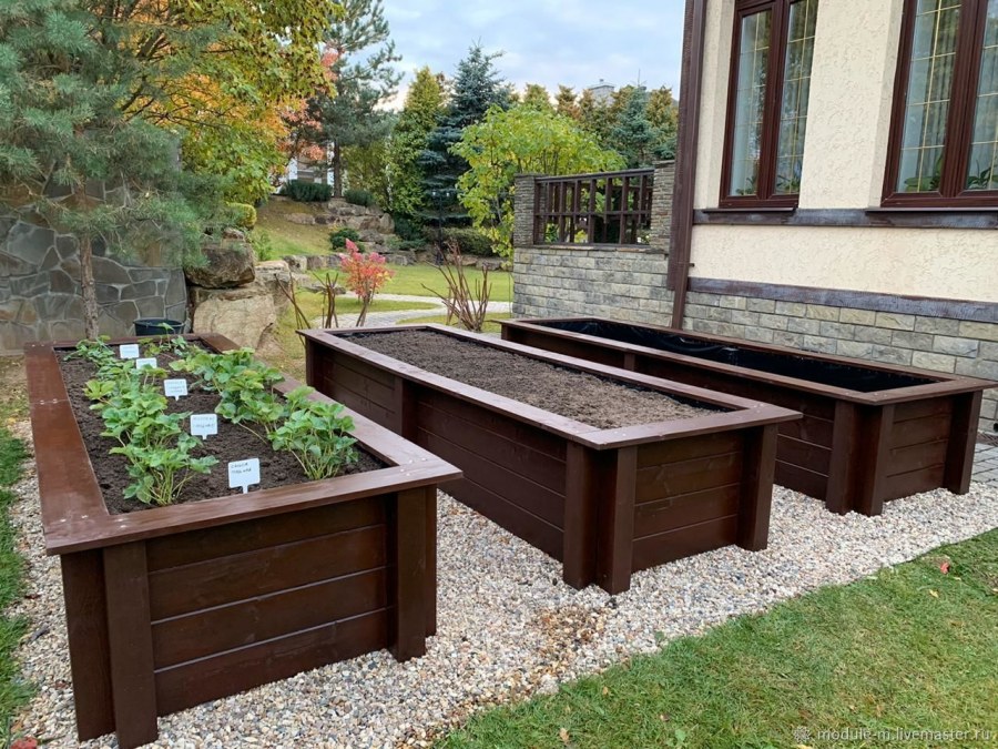 Клумба трехъярусная Альпийская