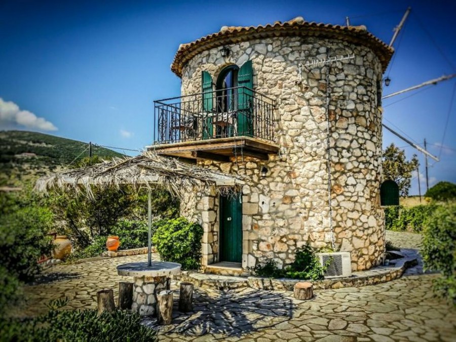 Домик в Греции