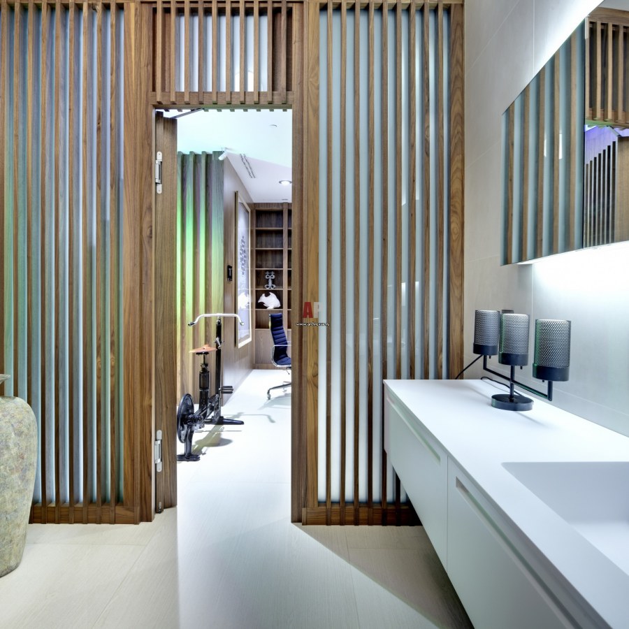 Деревянные перегородки в ванную