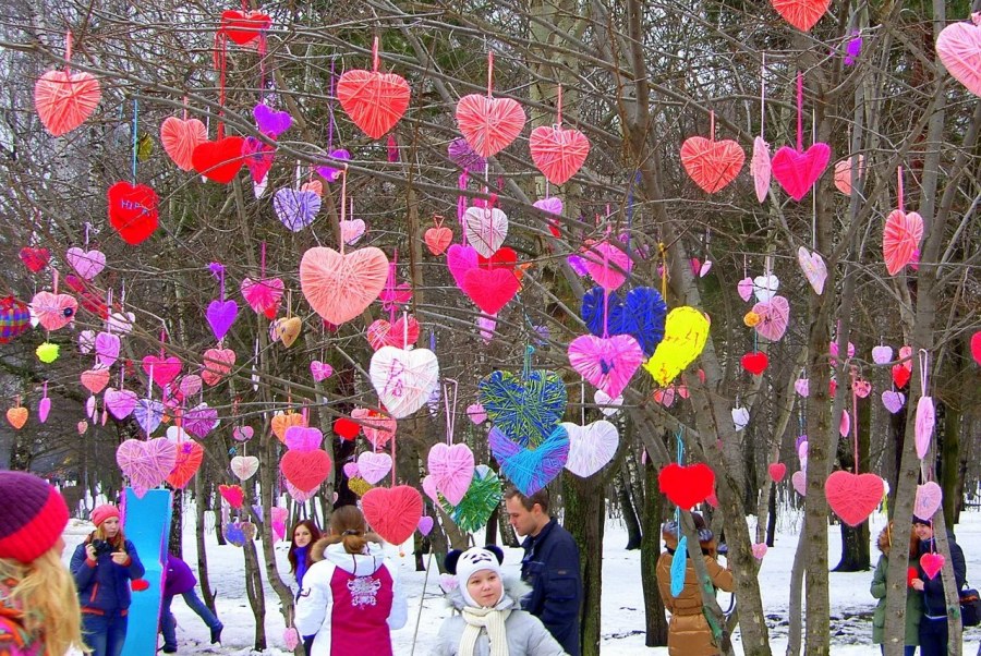 Украшенное дерево