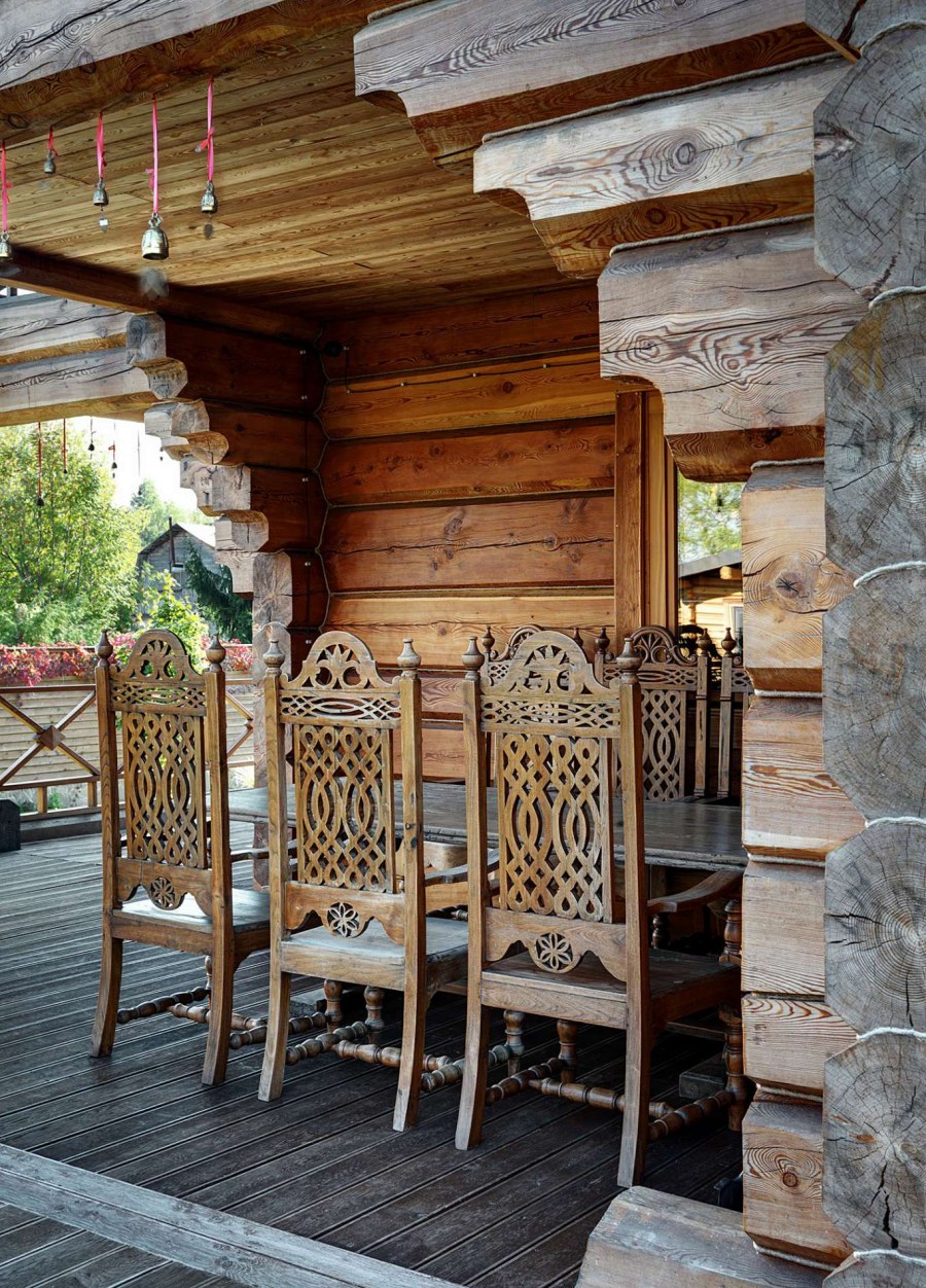 Терраса в стиле русской усадьбы