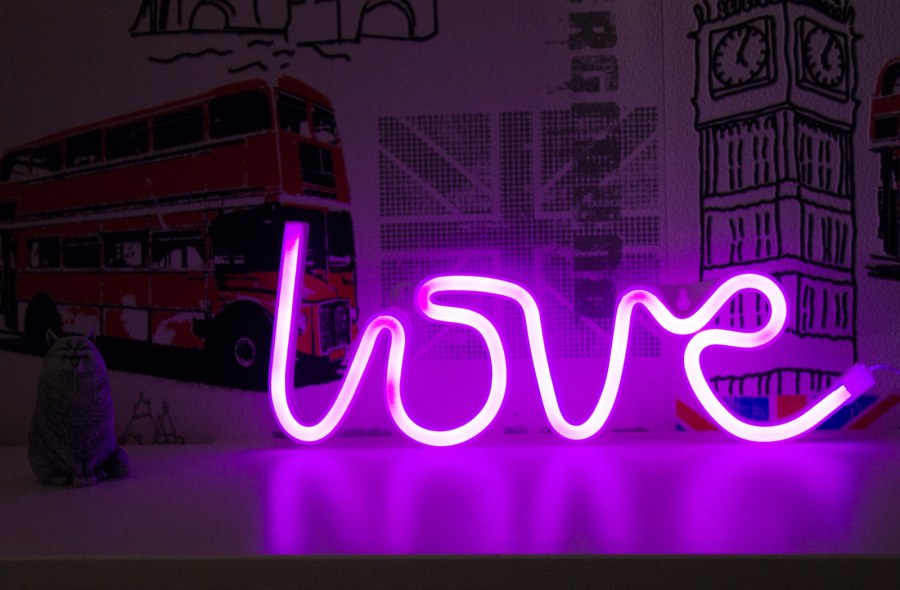 Светильник led Neon (Love)