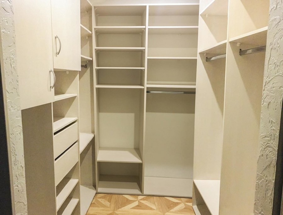 Гардеробная из ЛДСП