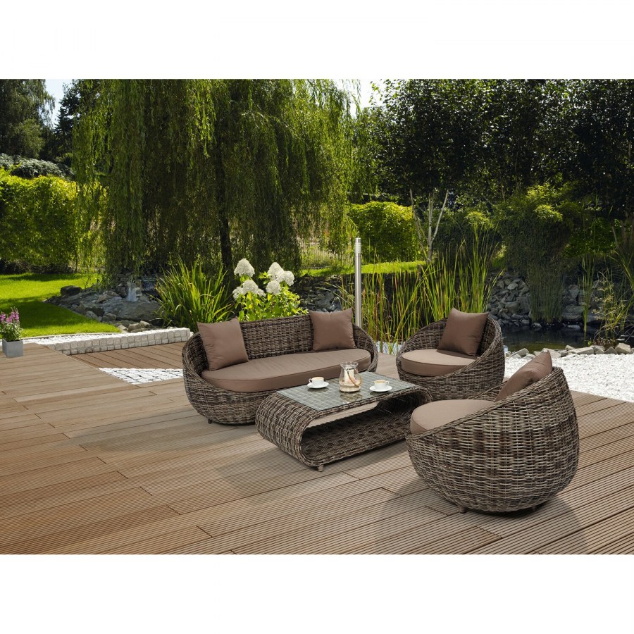 Декор террасы на даче