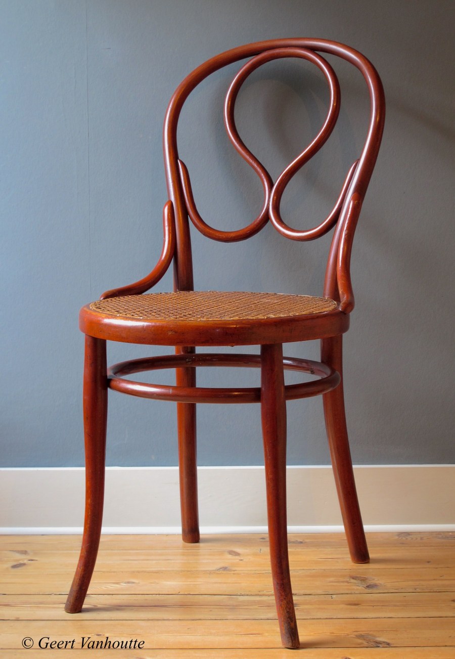 Стул Thonet 19 век