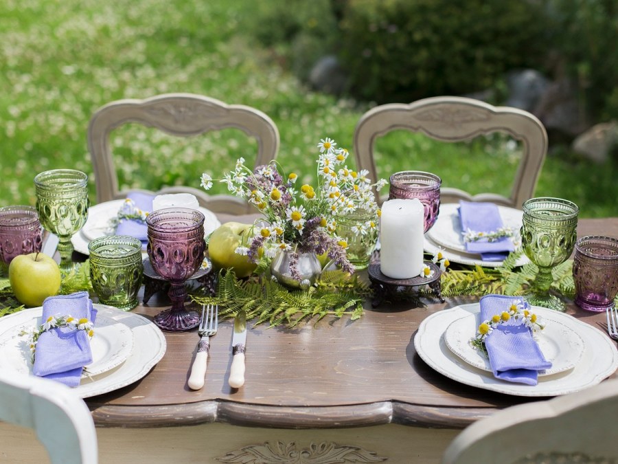 Сервировка в стиле Прованс