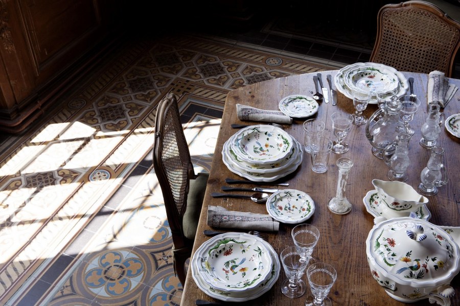 Посуда во французском стиле