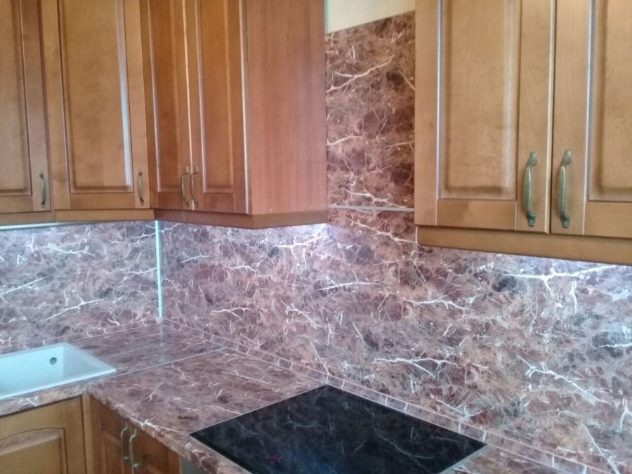 Столешница гранатовый опал Скиф 185