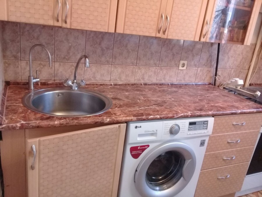 Кухонный гарнитур орех