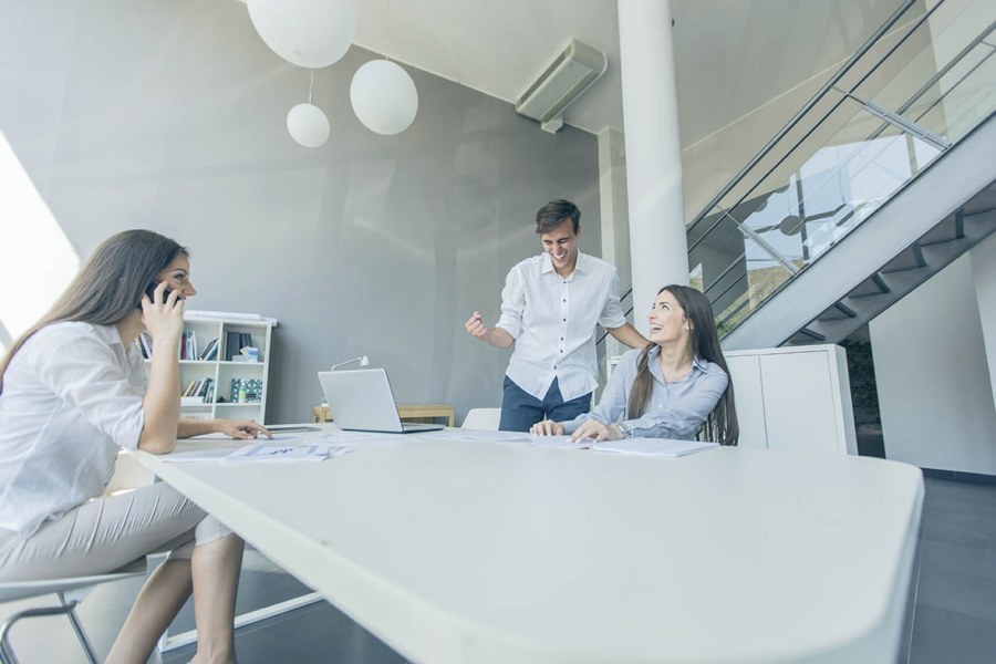 Theo офисный ассистент