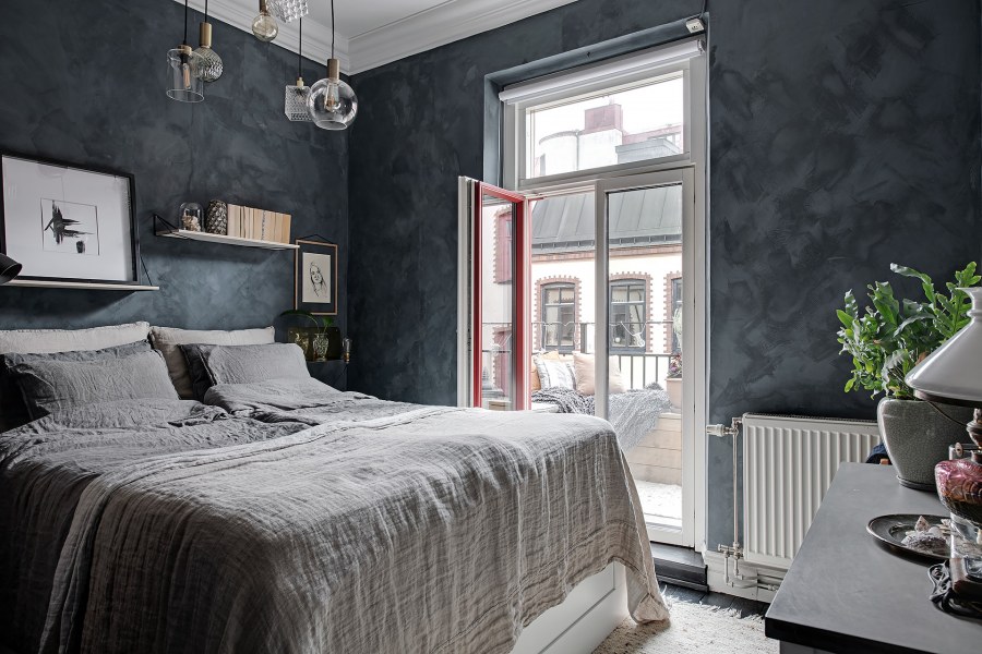 Серая стена