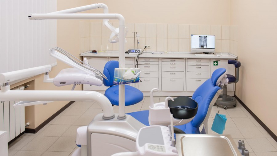 Коминтерна 258 стоматология