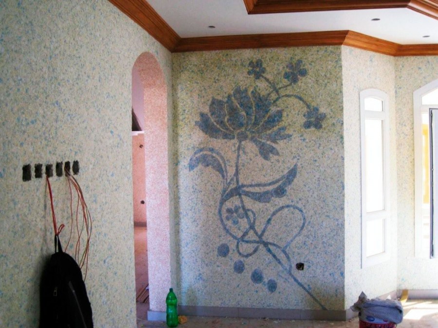 Отделка стен жидкими обоями