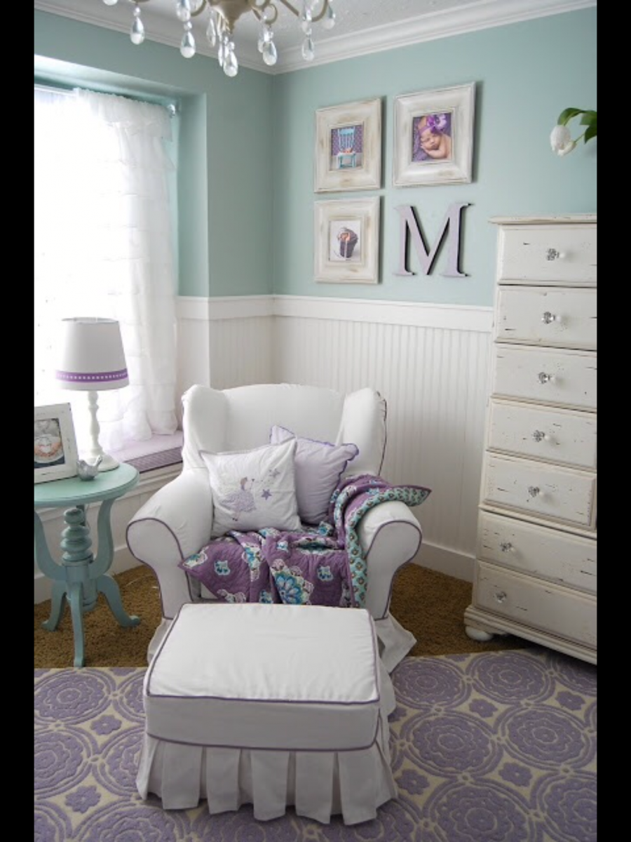 Детская комната в мятных тонах