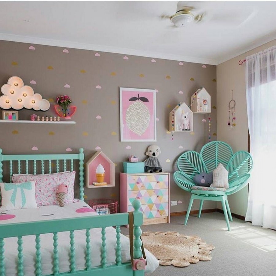 Детская комната для девочки