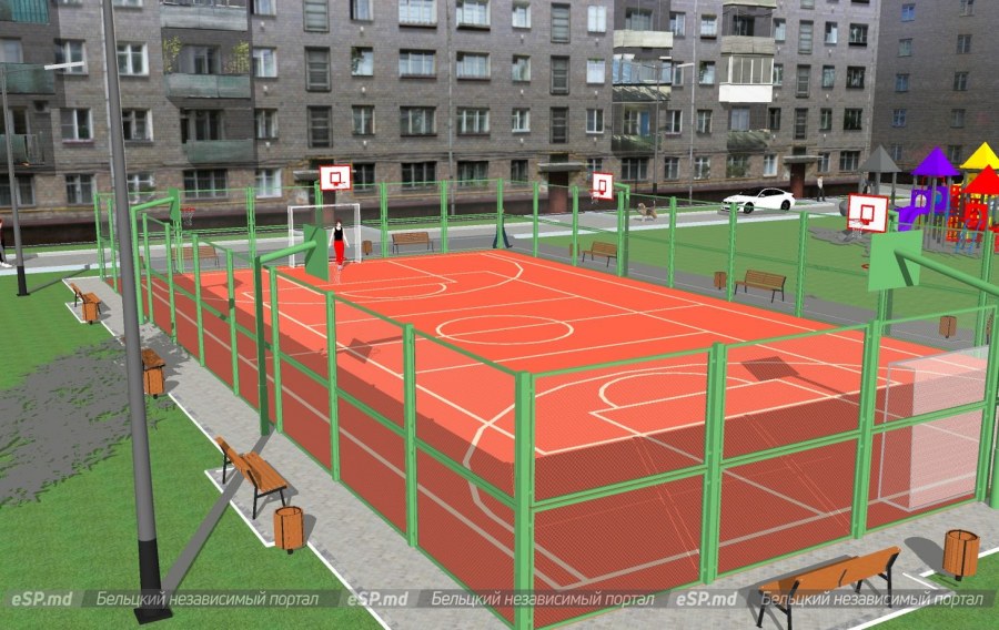 Спортивная площадка во дворе многоэтажного дома
